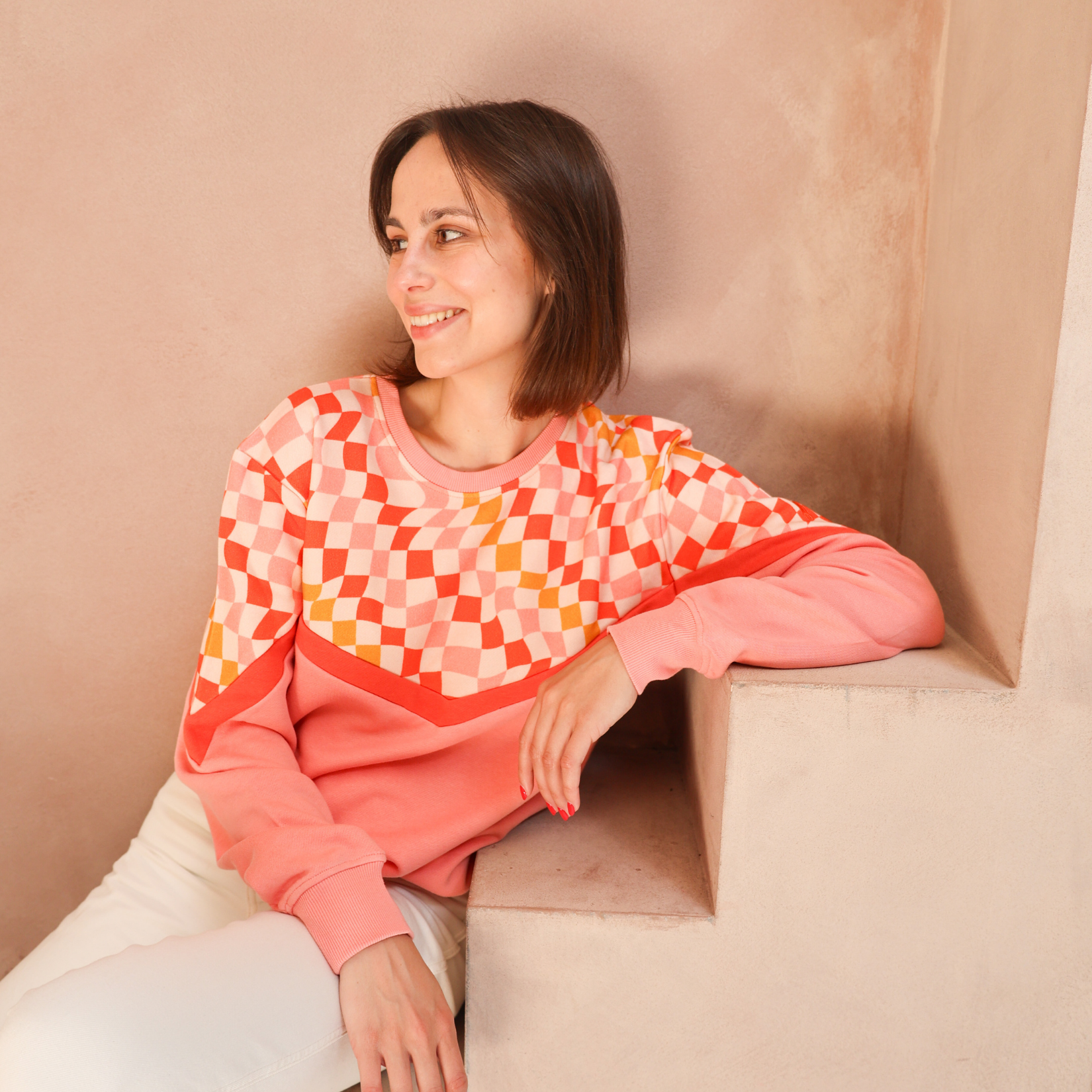 Breastfeeding Sweatshirt - Retro Sunset