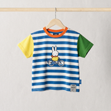 Miffy „on the Move“ – gestreiftes Kinder-T-Shirt mit Ringer-Kragen, Vorderansicht